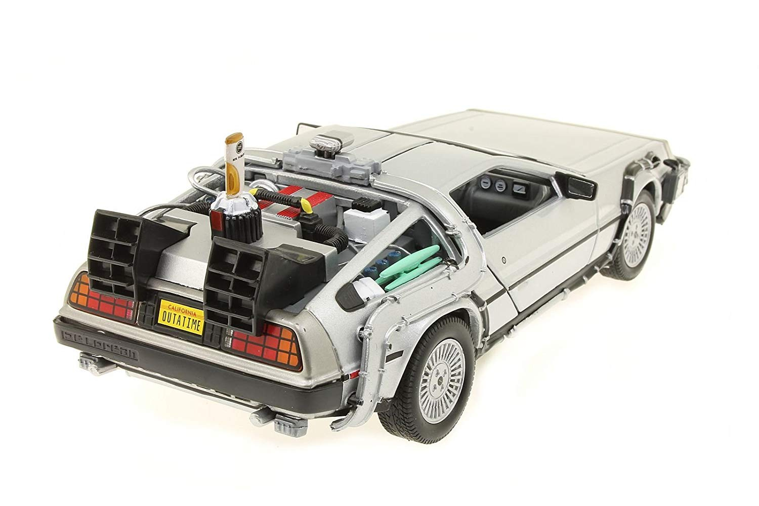 Welly Back to the Future Part II DeLorean Time Machine 1:24 Scale